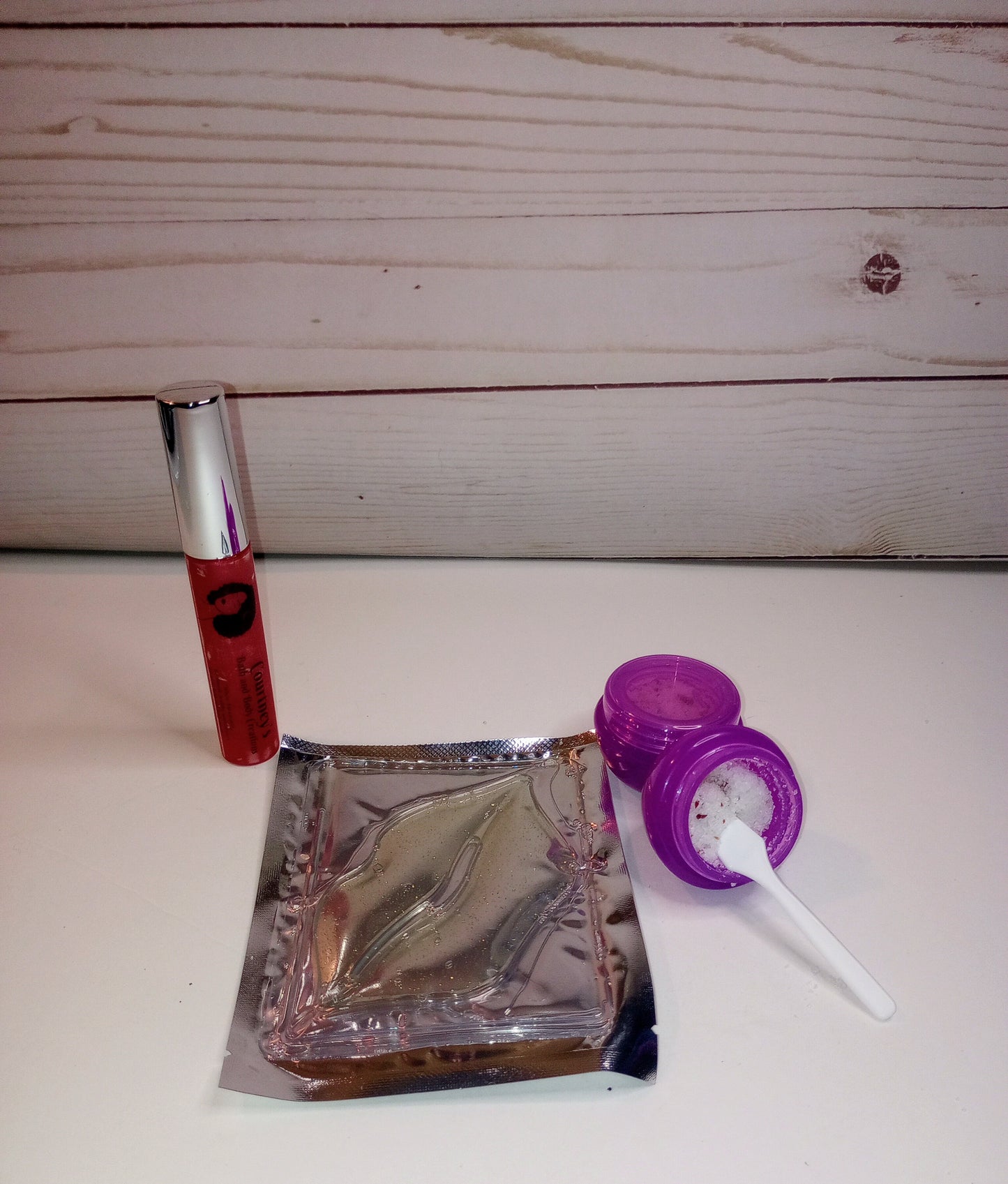 T.C.S. "Sugar & Shine" Lip Scrub and Gloss Kits